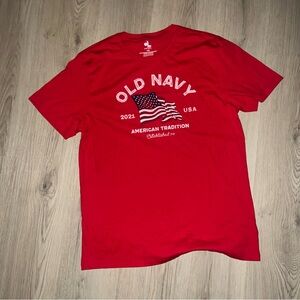 Old Navy Red Graphic Tee Patriotic Flag Short Sleeve Crewneck Size L